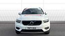 Volvo Xc40 2.0 B4P Momentum 5dr Auto [7 speed] Petrol Estate